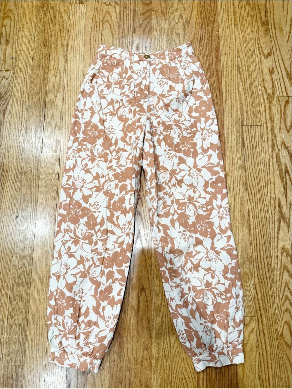 Lovers + friends Lacey floral pants XS - Picture 5 of 13